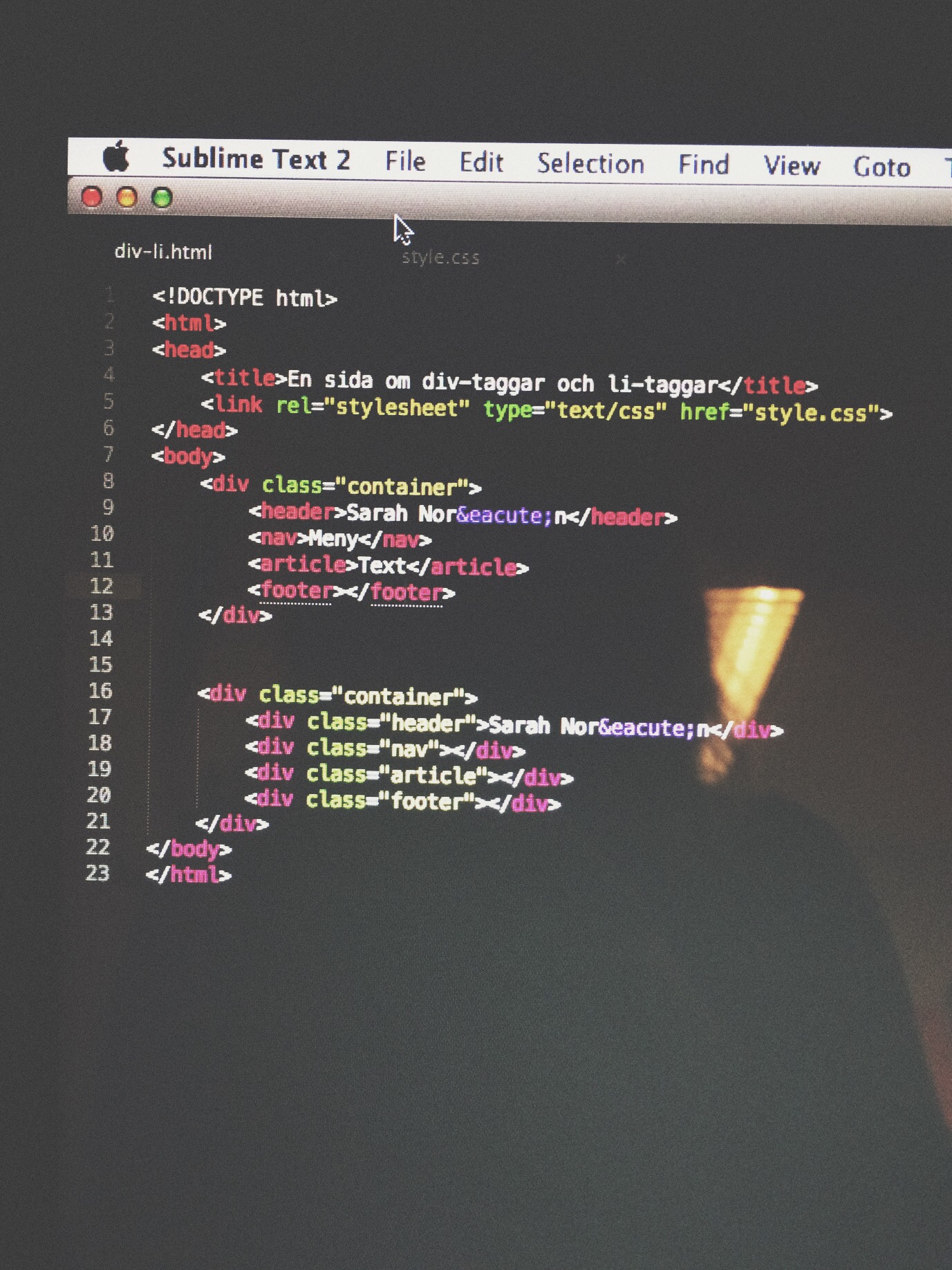 HTML-kod i ett Sublime-dokument